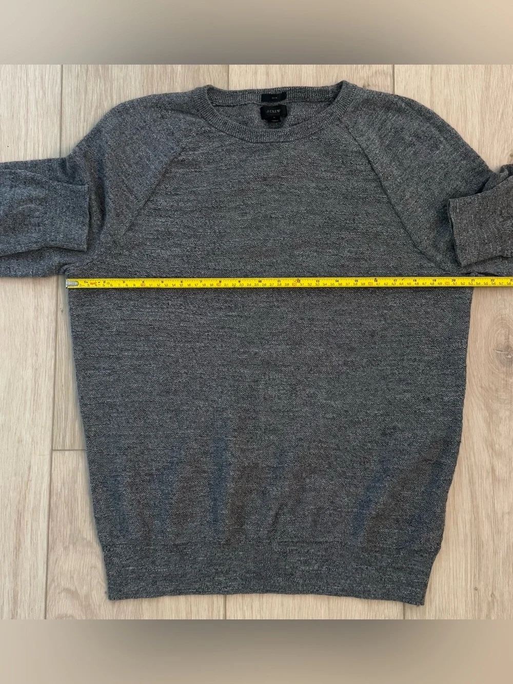J. Crew men’s Slim charcoal gray crewneck sweater size Large